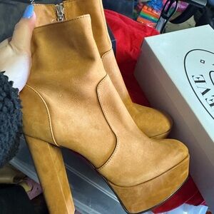 SCHUTZ Tan Platform Block-Heel Ankle Boots